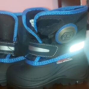 Ice Fields Kids Boots